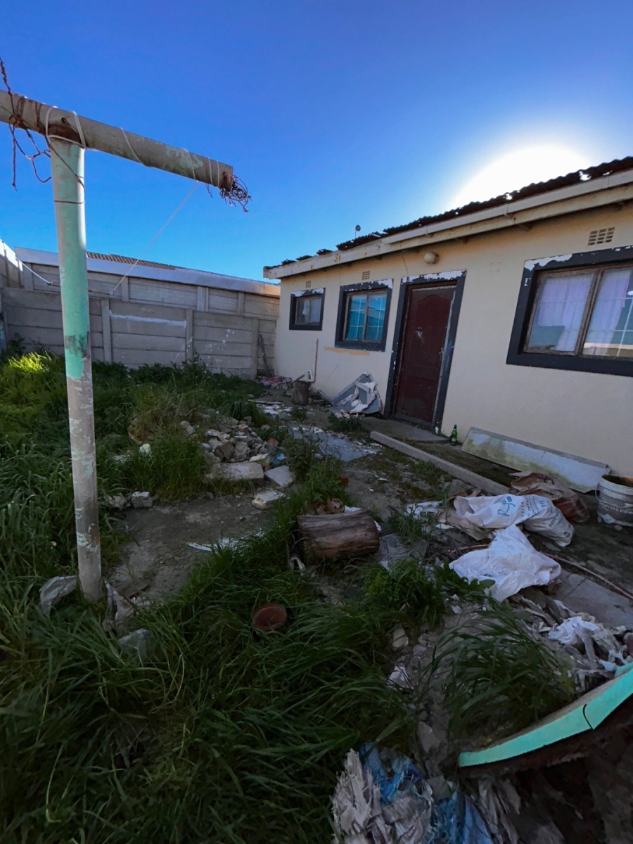 3 Bedroom Property for Sale in Rocklands Western Cape